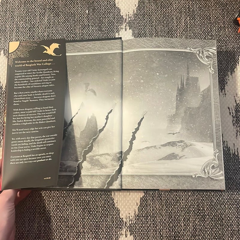 Fourth wing - With bonus chapters