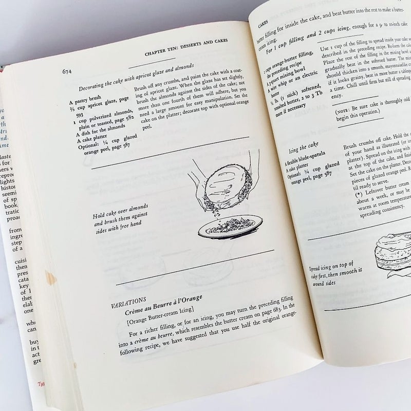 Mastering the Art of French Cooking Volume 1 ©1973