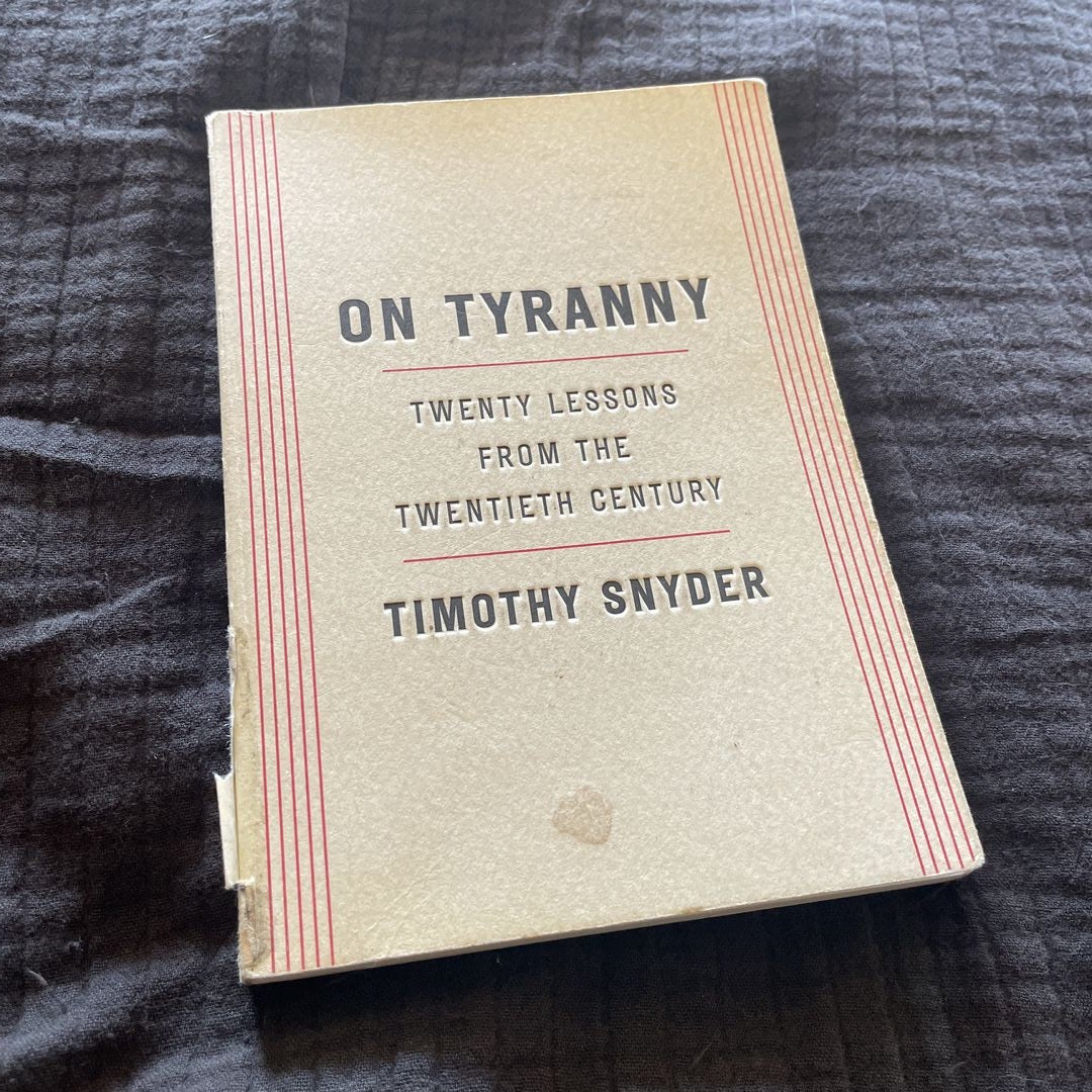 洋書 Tyranny and Usurpation Amazon.com: Tyranny and Usurpation: The New Prince and