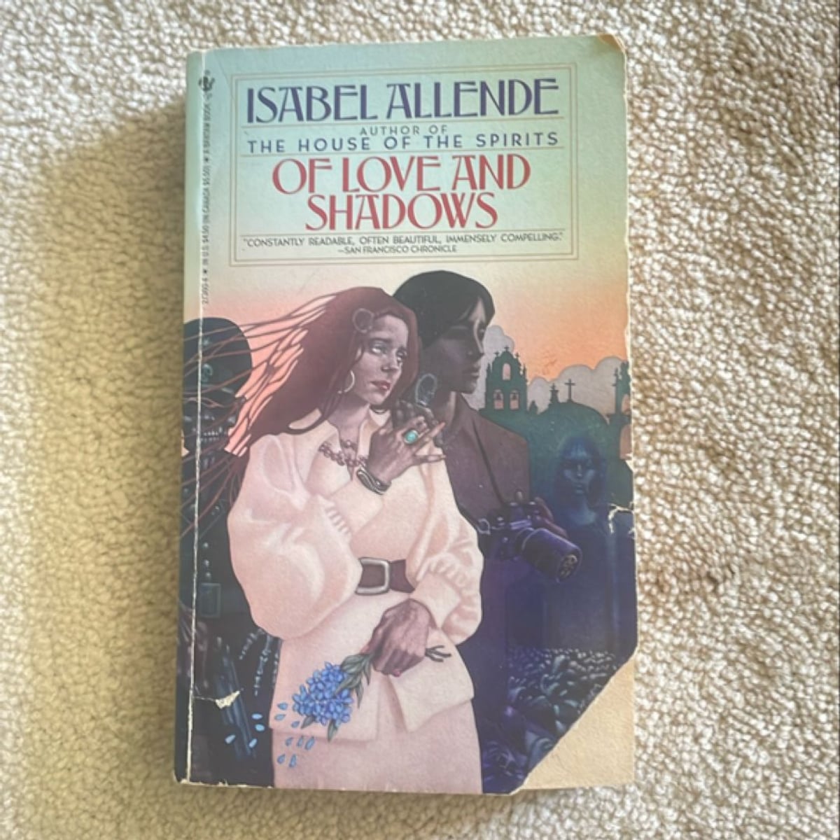 Of Love and Shadows by Isabel Allende, Paperback | Pangobooks