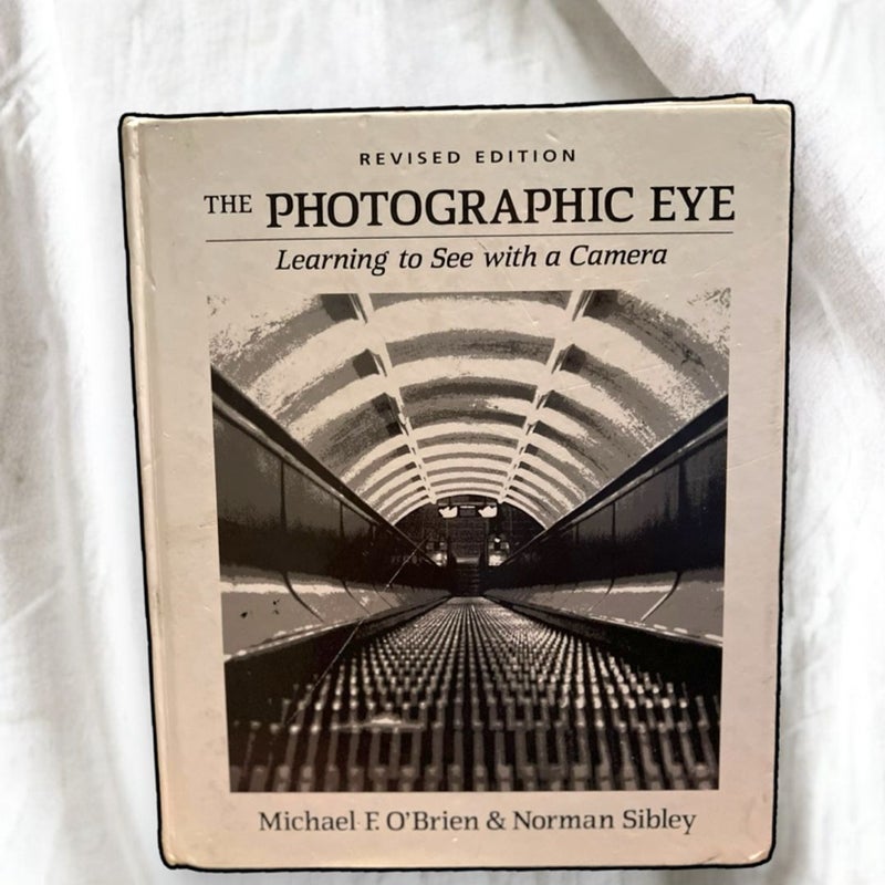 The Photographic Eye SE