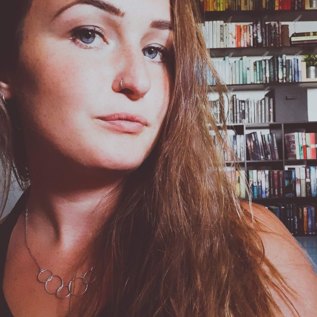 Runningonbookfumes