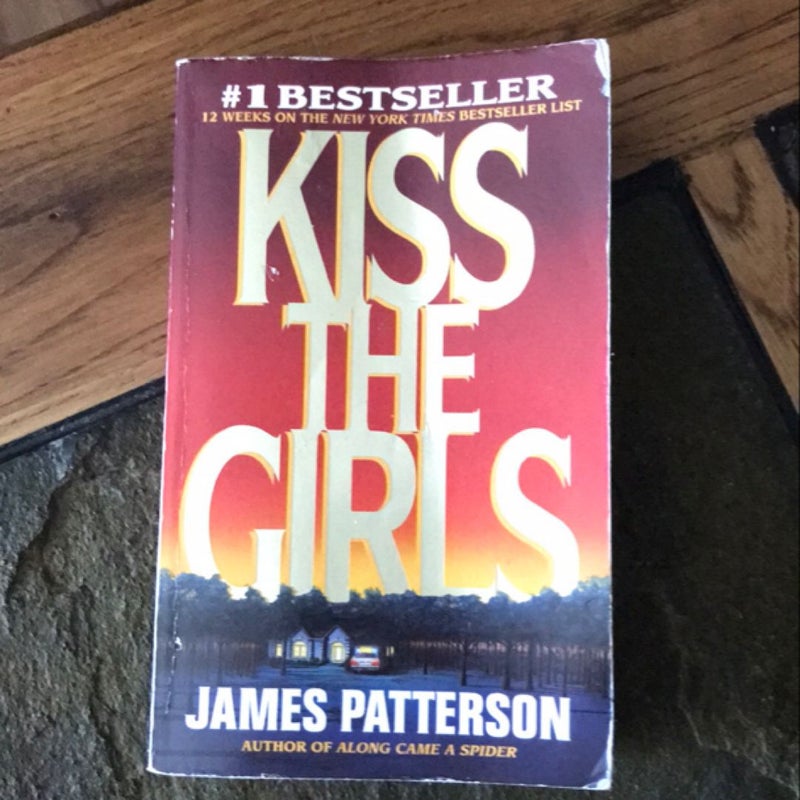 Kiss the Girls