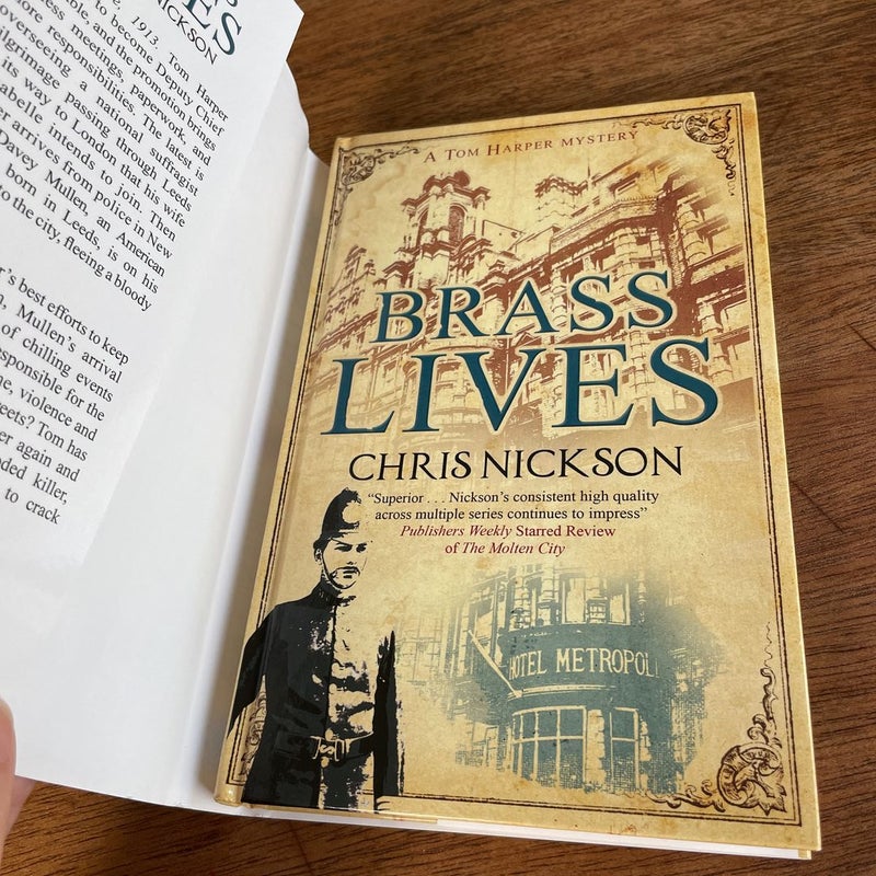 Brass Lives (Tom Harper Mystery) 