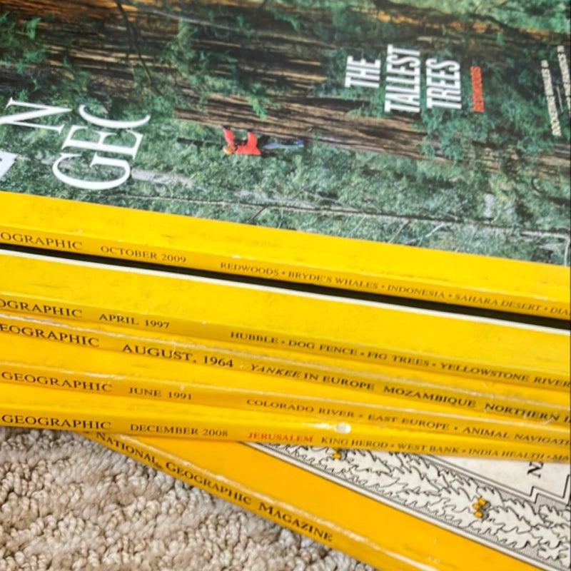 Lot of National Geographic Magazines 