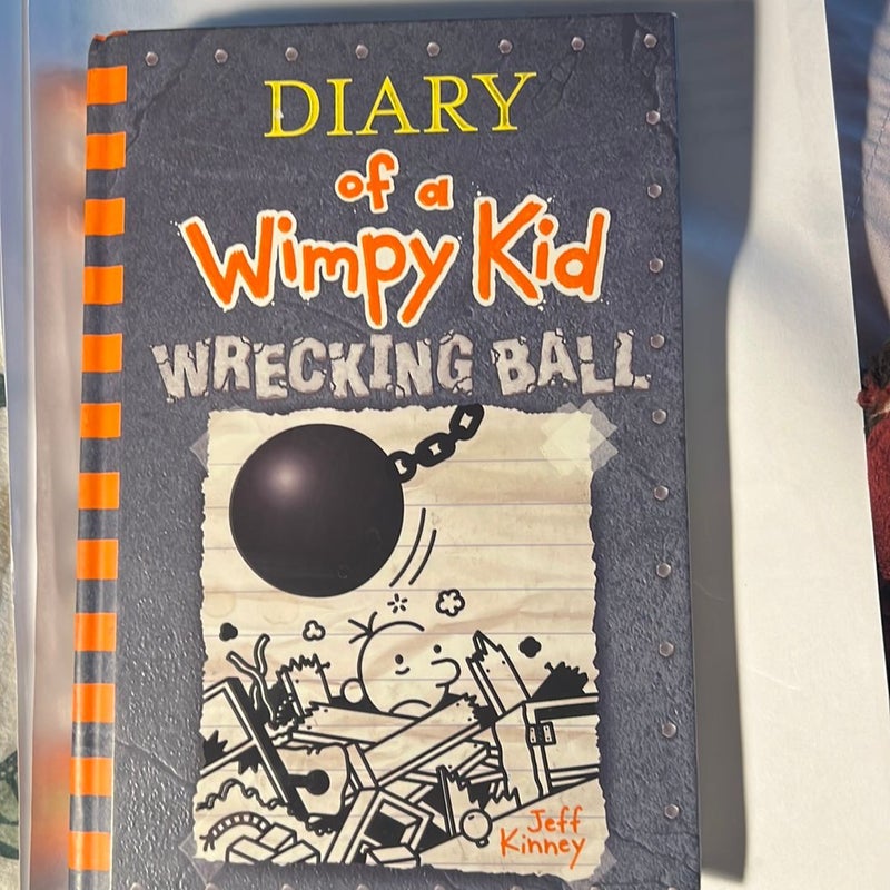 Wrecking Ball (Diary of a Wimpy Kid Book 14)