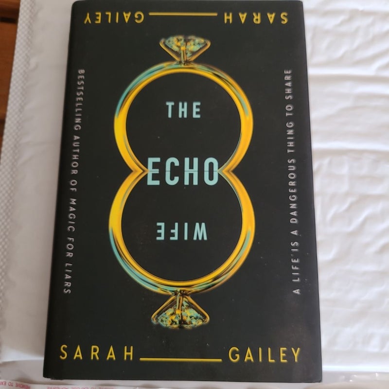 The Echo Wife