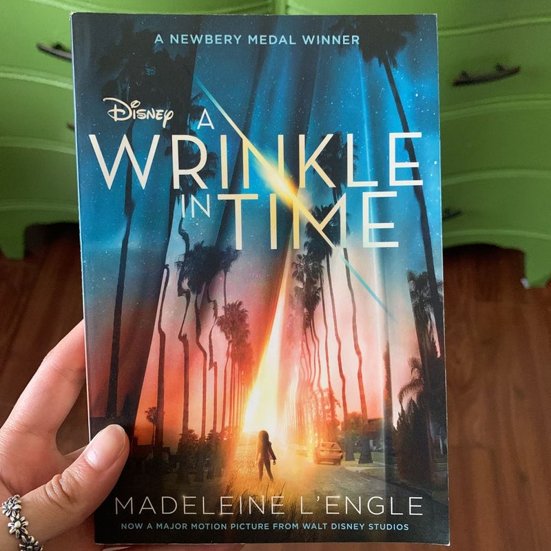 A Wrinkle in Time Movie Tie-In Edition