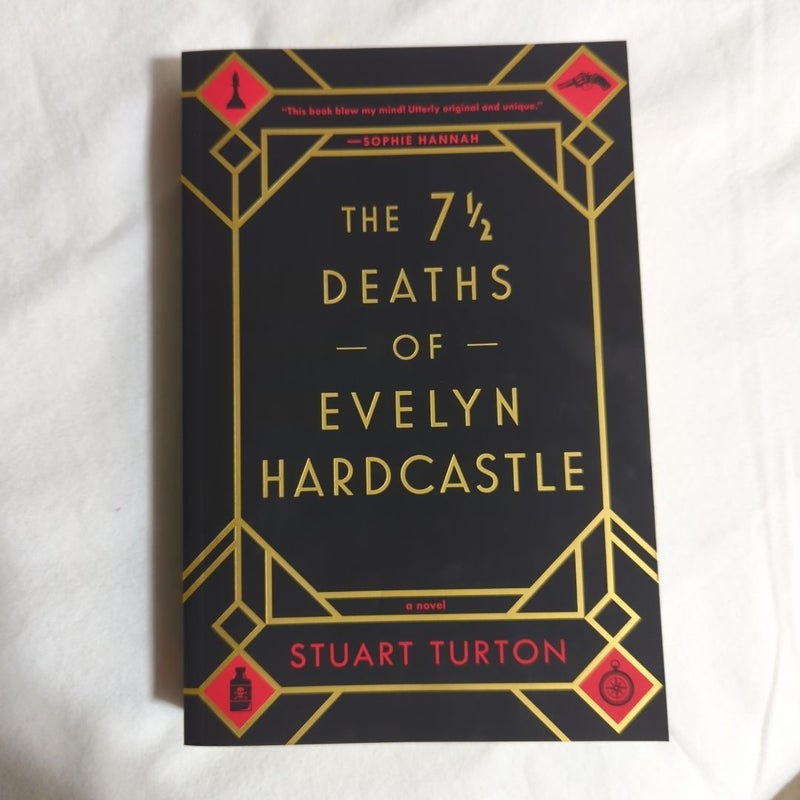 The 7½ Deaths of Evelyn Hardcastle