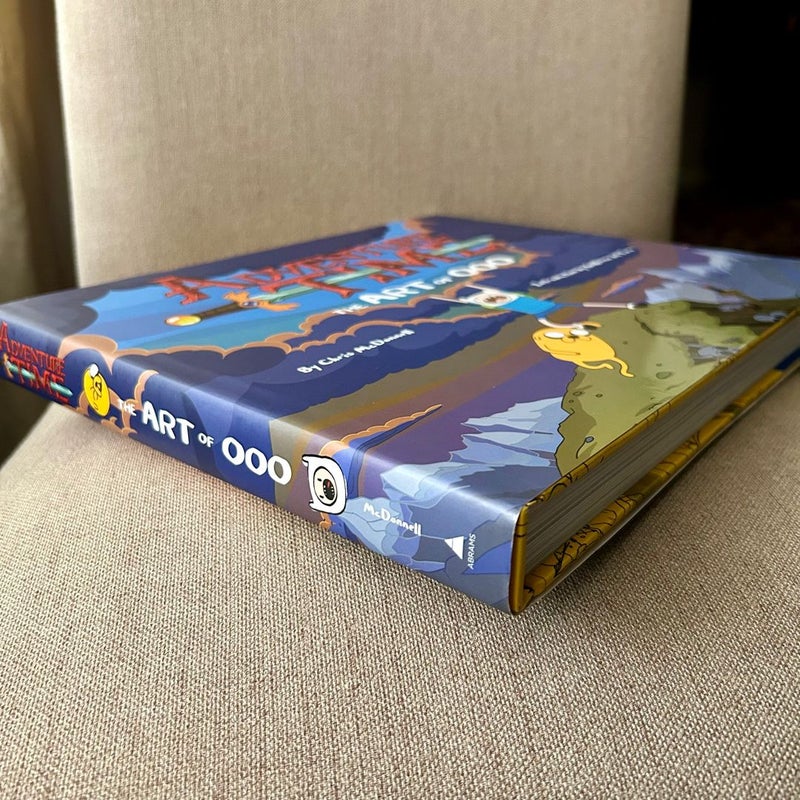 Adventure Time: the Art of Ooo by Chris McDonnell, Guillermo Adventure Time: the Art of Ooo by Chris McDonnell, Guillermo