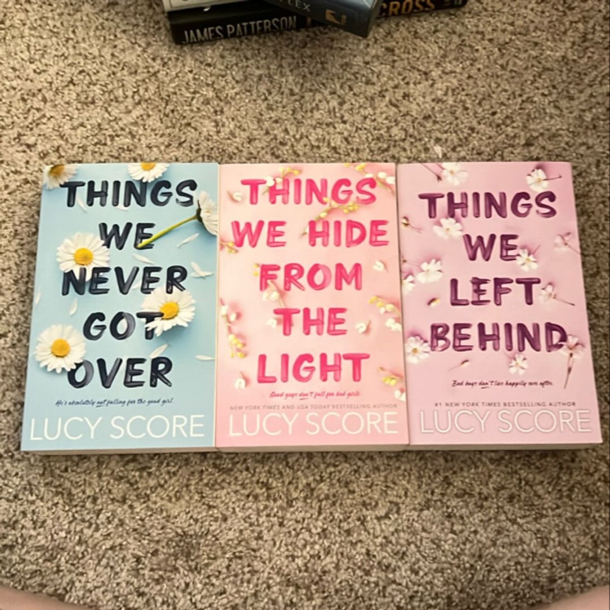 Knock’Em Out Series by Lucy Score, Paperback | Pangobooks