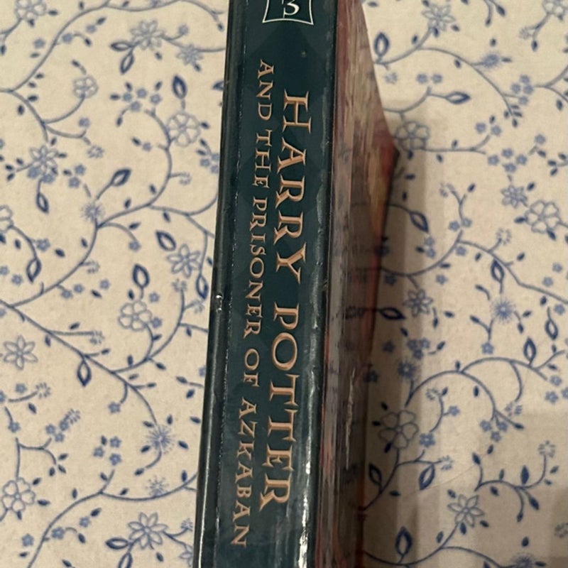 Lot of Four Harry Potter Books and Collector’s Magazine
