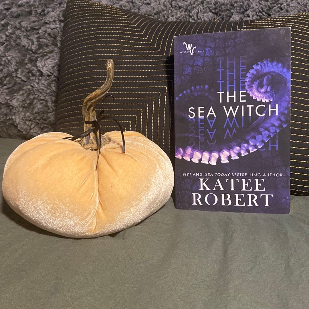 The Sea Witch by Katee Robert