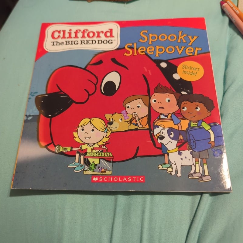 Spooky Sleepover (Clifford the Big Red Dog Storybook)