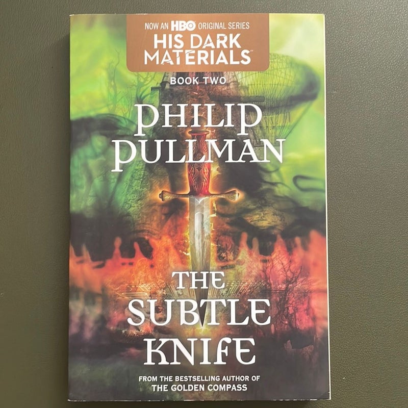 His Dark Materials: the Subtle Knife (Book 2)