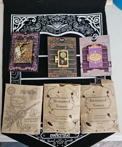 Owlcrate J.R.R Tolkien, Laini Taylor, Stephanie Garber Treasure Tome Pins Merch