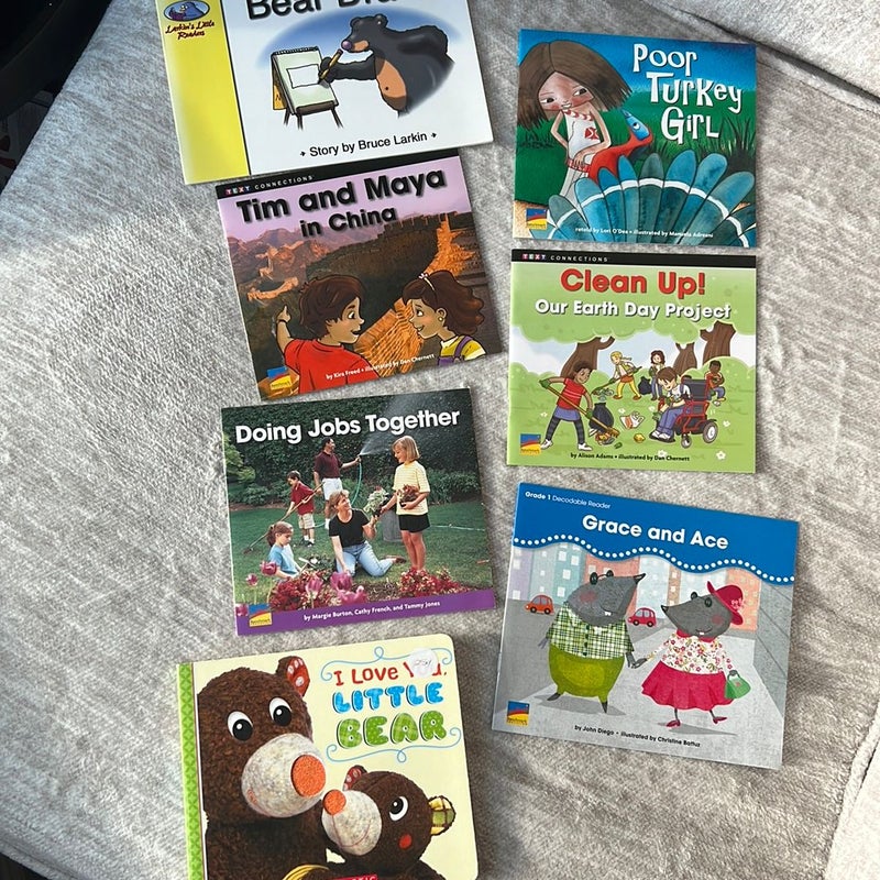 Assorted kids books