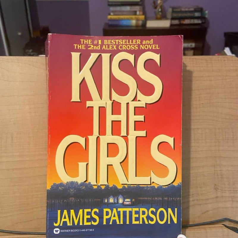 Kiss the Girls