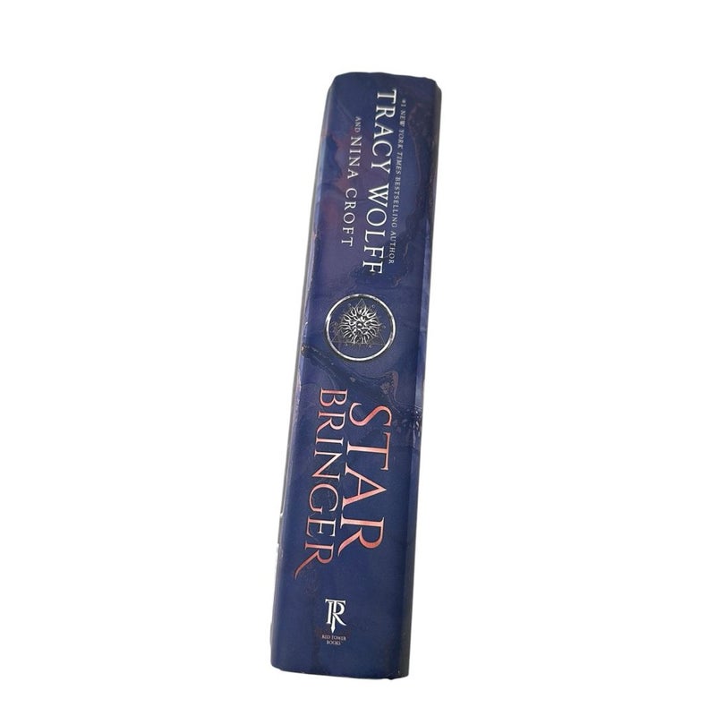 Star Bringer By Tracy Wolff Hardback