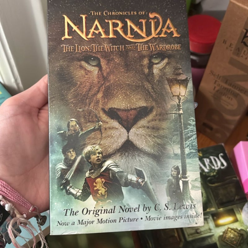 The Lion, the Witch and the Wardrobe Movie Tie-In Edition
