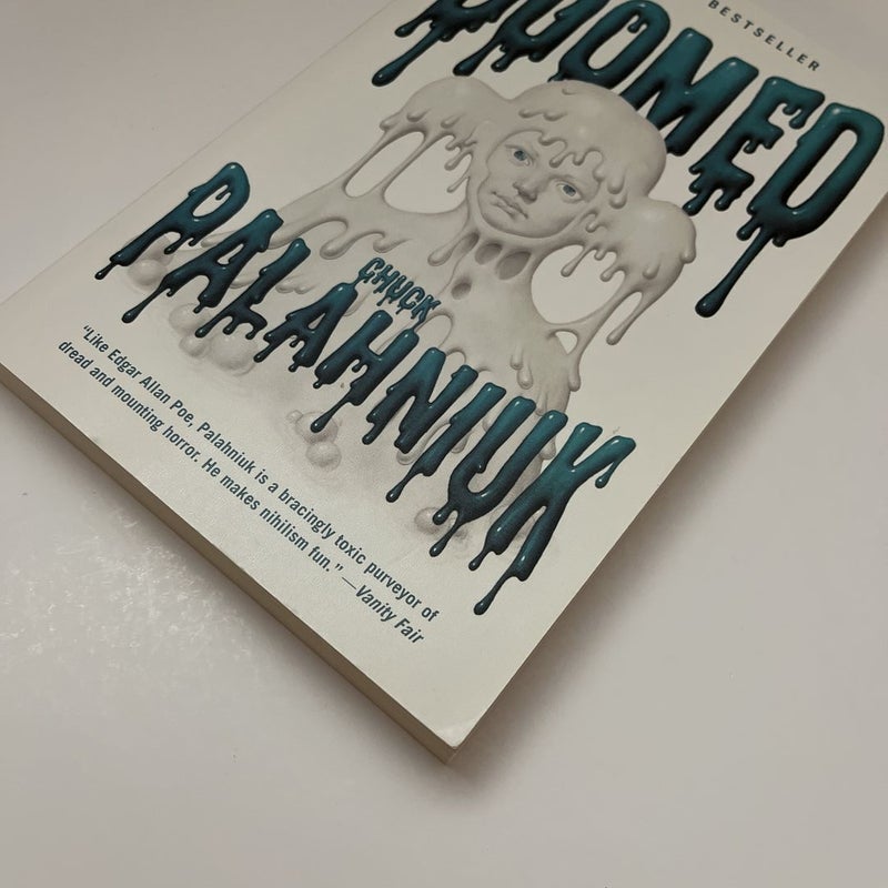 Doomed: Palahniuk, Chuck: 9780307476548: : Books