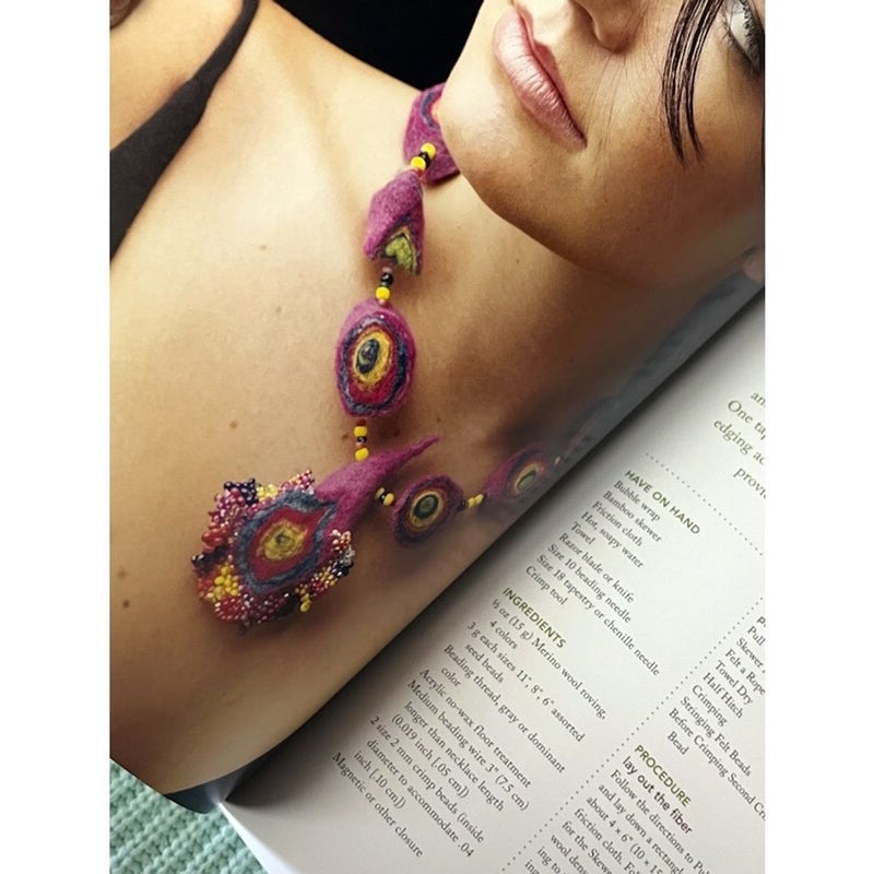 Hand Felted Jewelry and Beads: 25 Artful Designs 