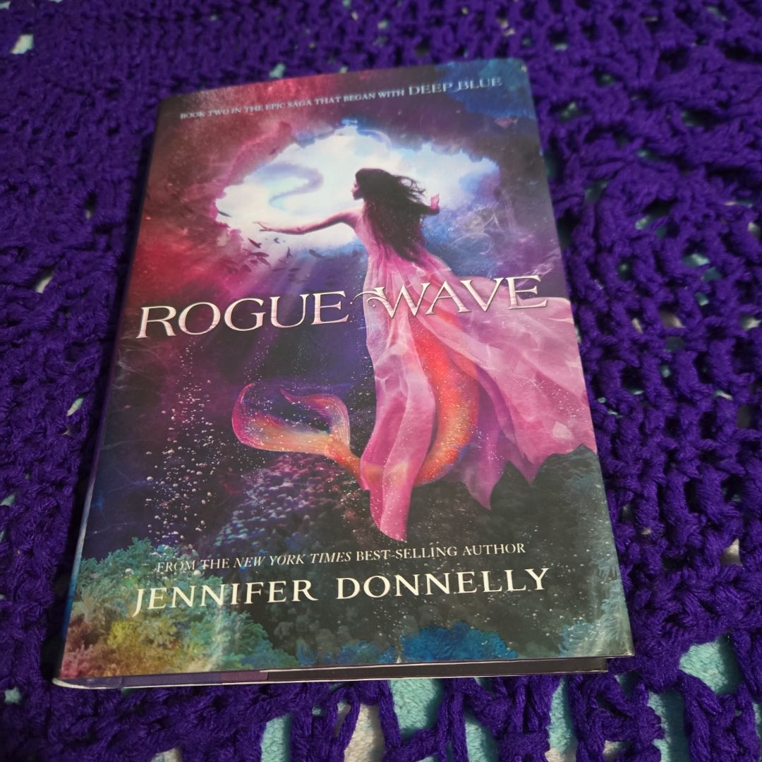 Waterfire Saga, Book Two Rogue Wave (Waterfire Saga, Book Two)