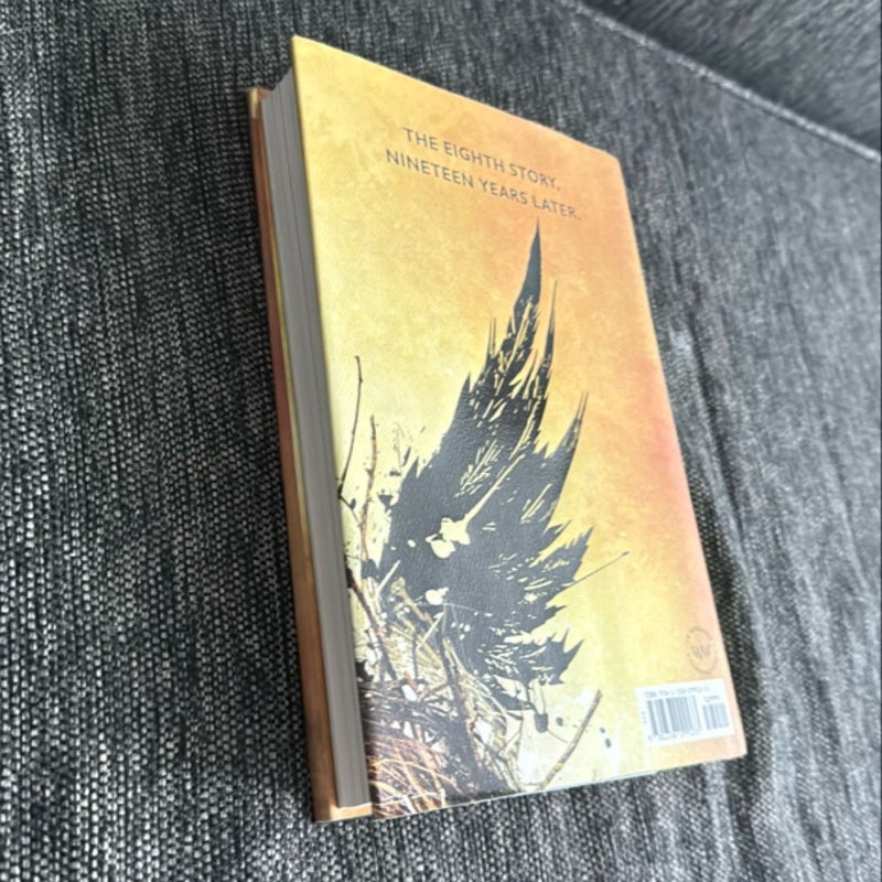 Harry Potter and the Cursed Child Parts One and Two (Special Rehearsal Edition Script)