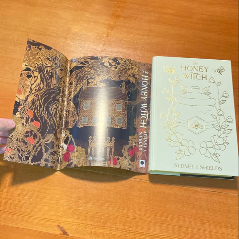 Honey Witch (FairyLoot edition, digitally signed with author’s note) 