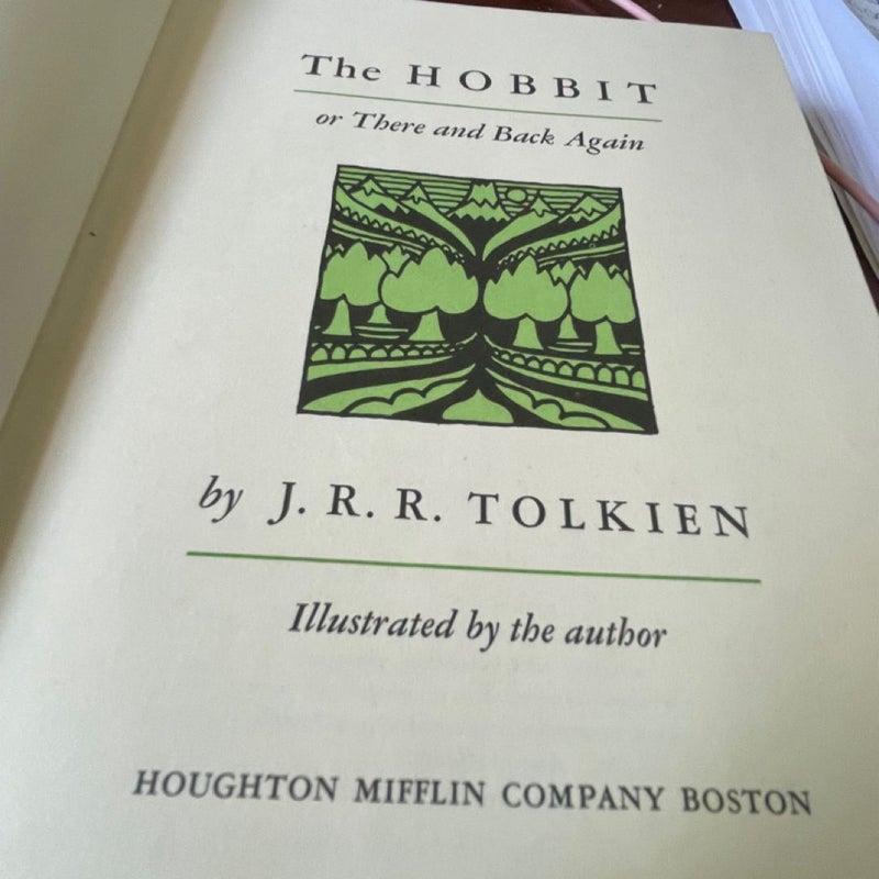 The Hobbit Deluxe Collector's Edition (1966 hc boxed) J.R.R. Tolkien