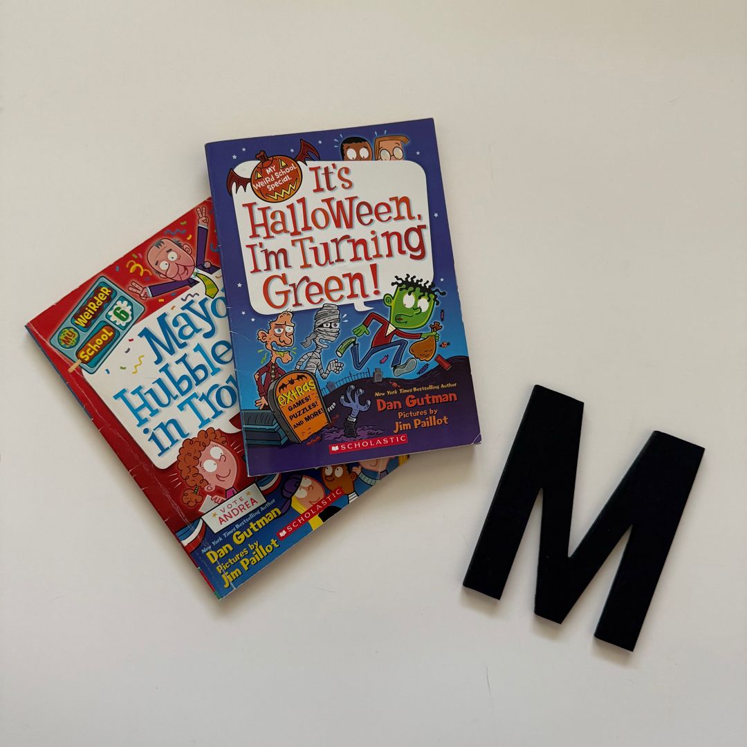 BUNDLE Mayor Hubble, It’s Halloween 