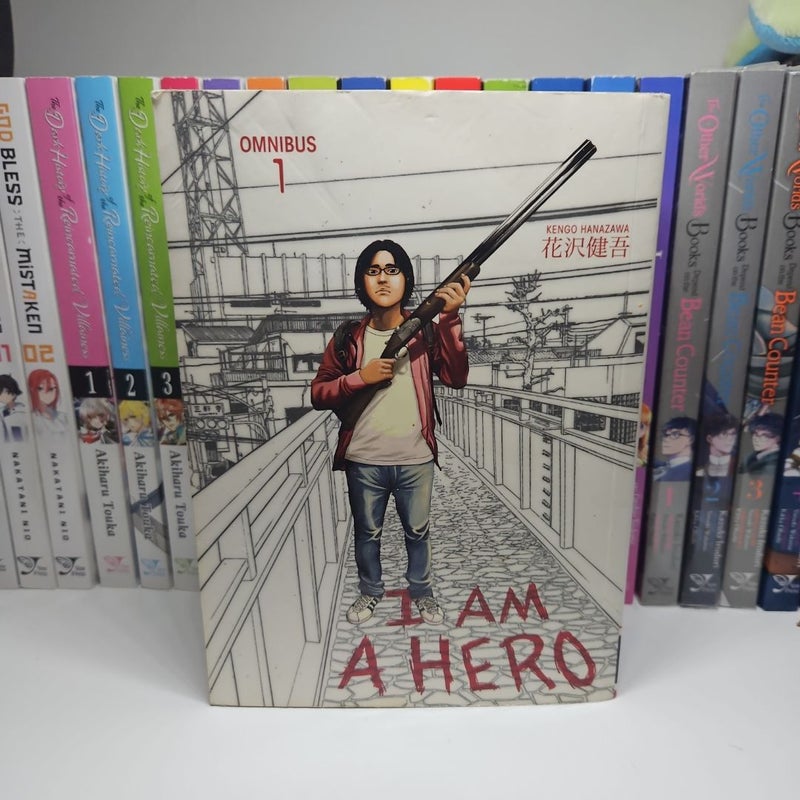 I Am a Hero Omnibus Volume 1