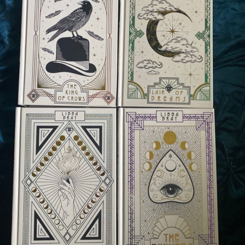 Bookish box Diviners set