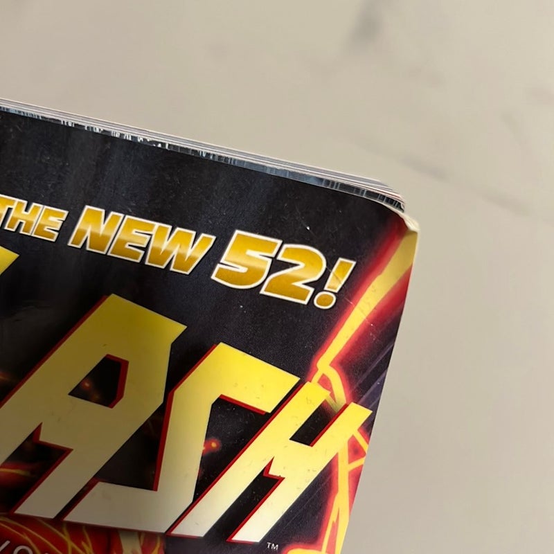 The Flash Vol. 1: Move Forward (the New 52)