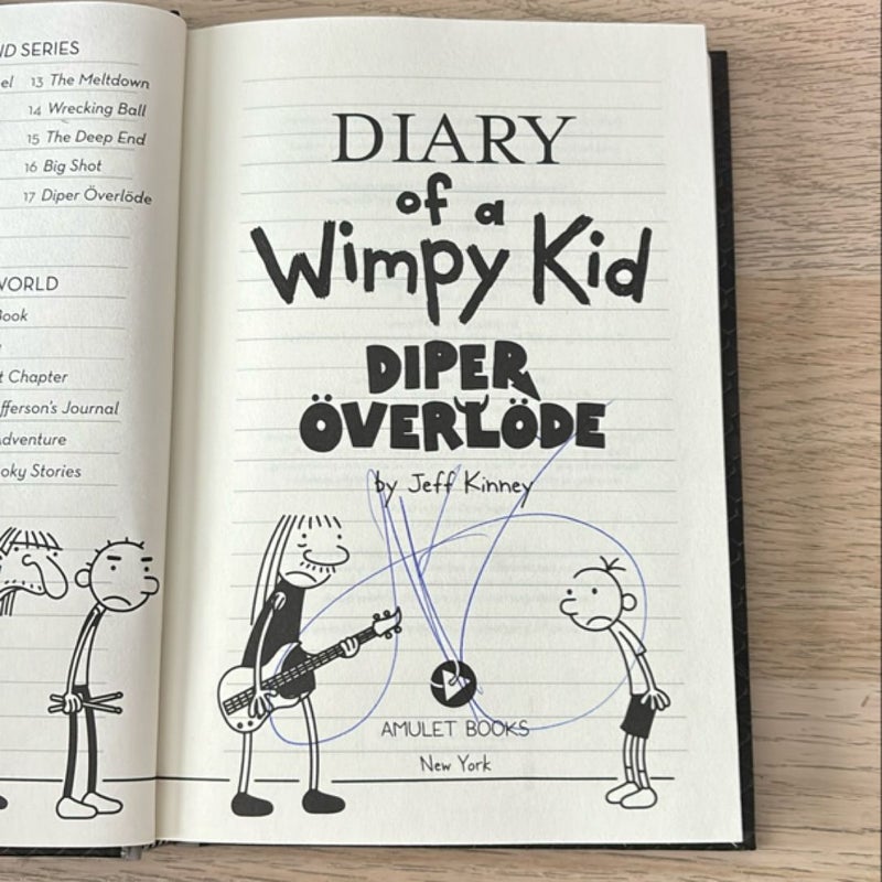 Diper Överlöde (Diary of a Wimpy Kid Book 17) -Autographed copy