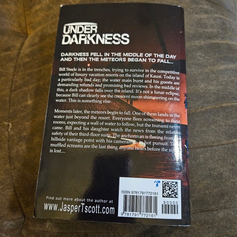 Under Darkness (a Sci-Fi Thriller)