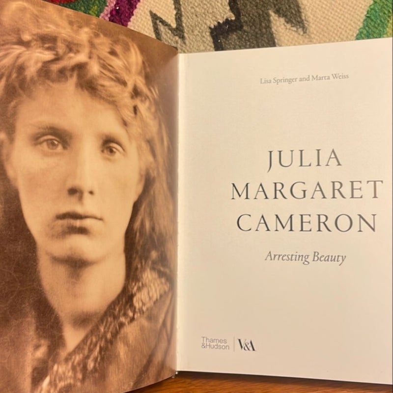 Julia Margaret Cameron - Arresting Beauty (Victoria and Albert Museum)