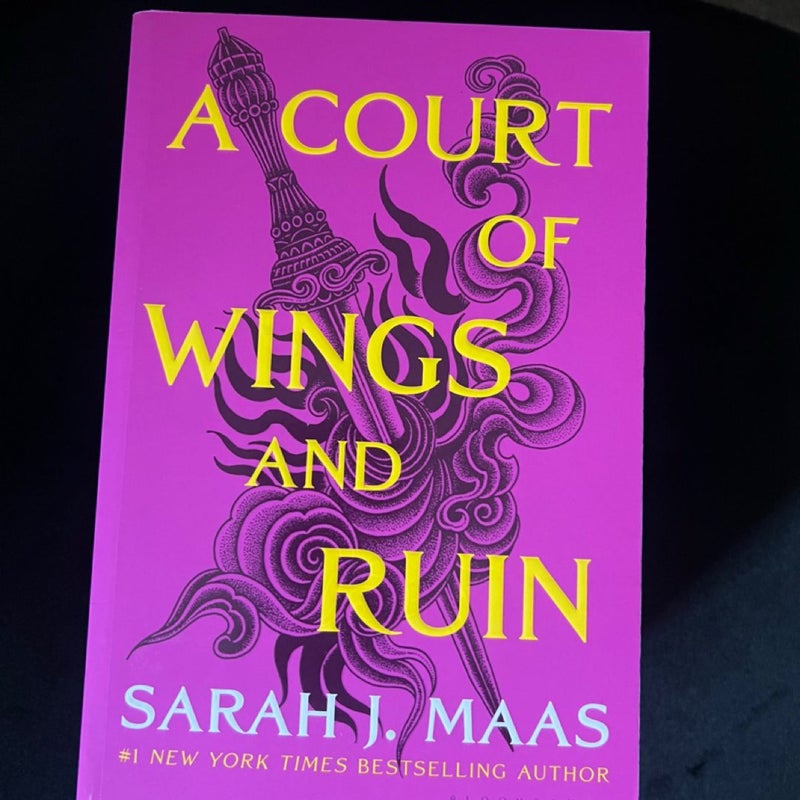 A Court of Thorns and Roses