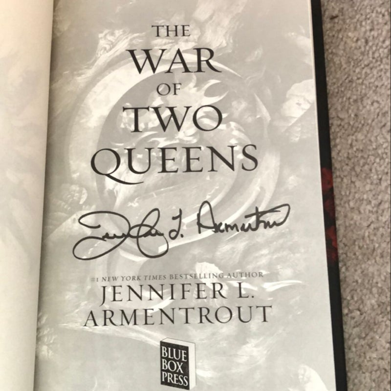 The War of Two Queens *SIGNED*