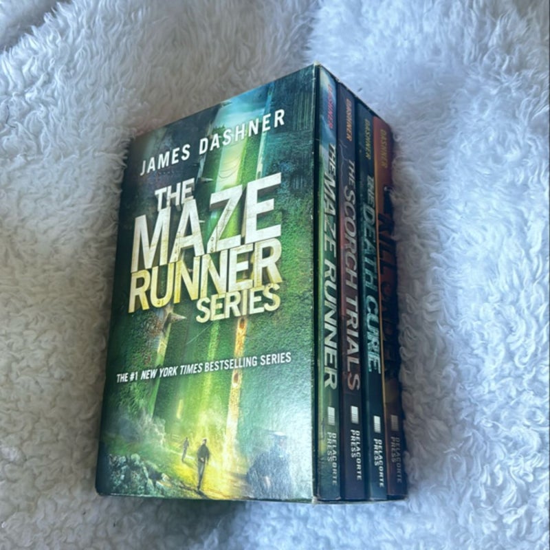 The Maze Runner Series (4-Book)