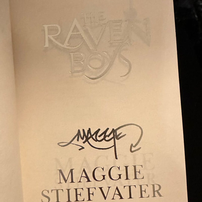 Fairyloot Special Edition of The Raven Cycle