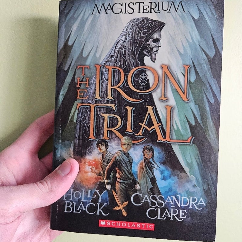 Magisterium Book Set