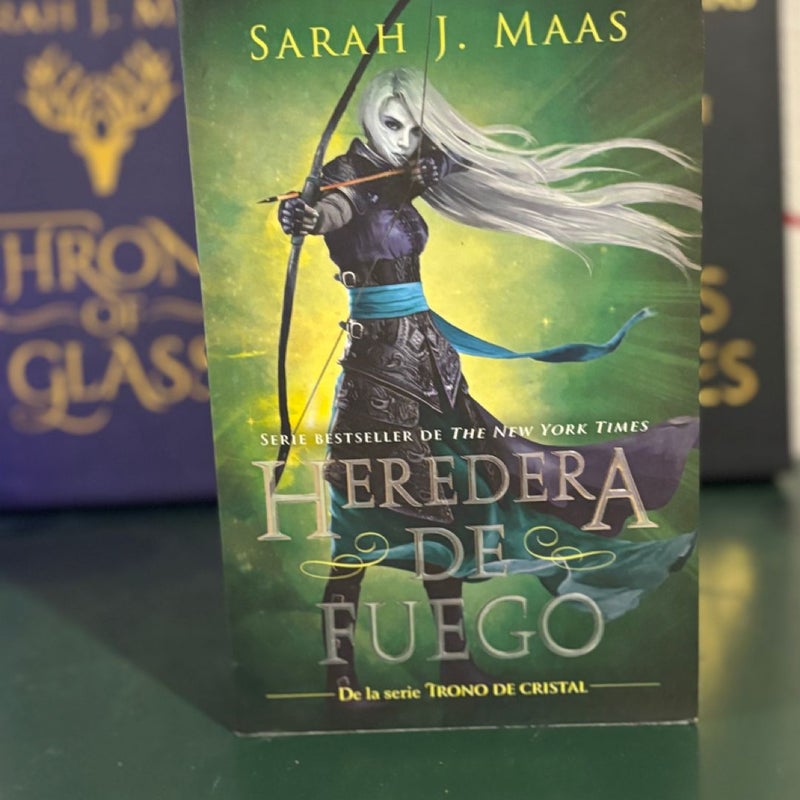 Heir of Fire/ Heredera de Fuego 