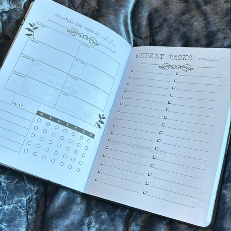 Illumicrate Exclusive Scales and Wings Task Journal 