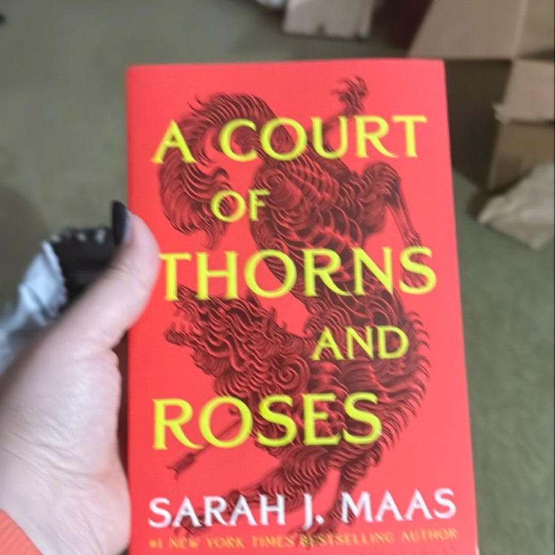 A Court of Thorns and Roses