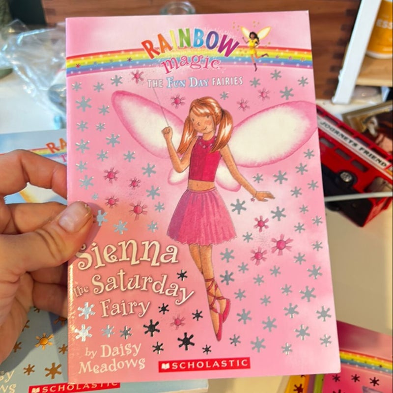 Rainbow Magic the Fun Day Fairies 