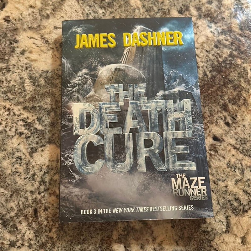 The Maze Runner Series Complete Collection Boxed Set (5Book) by James Dashner, Paperback