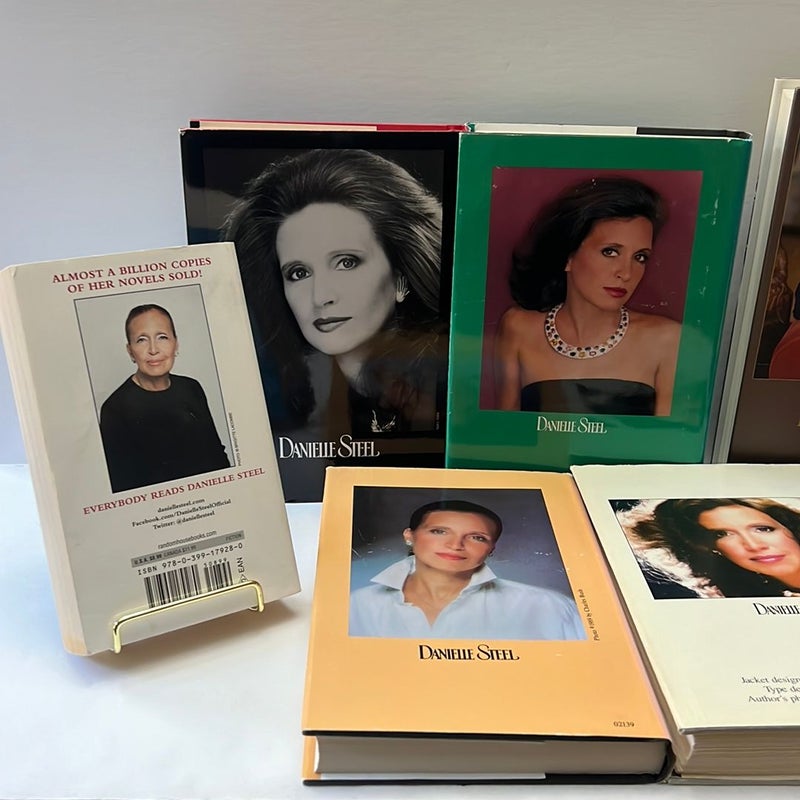Danielle Steel’s  Bundle (7 Books): Secrets, Jewels, Palomino, Kaleidoscope, The House on Hope Street & Echoes 