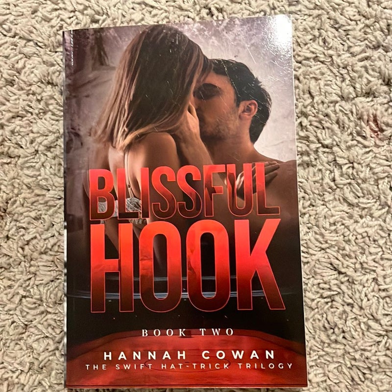 Blissful Hook (the Swift Hat-Trick Trilogy) OOP