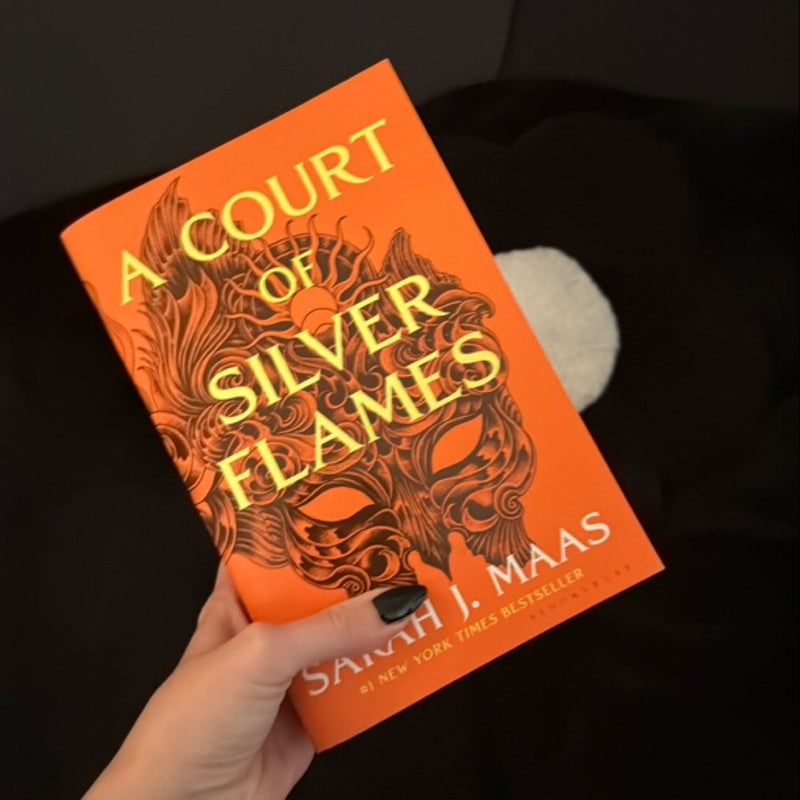 A Court of Silver Flames